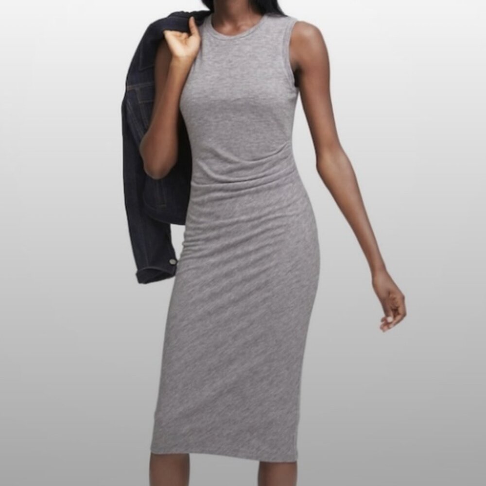 Banana Republic Ruched Side Tank Dress in Grey; Size Medium